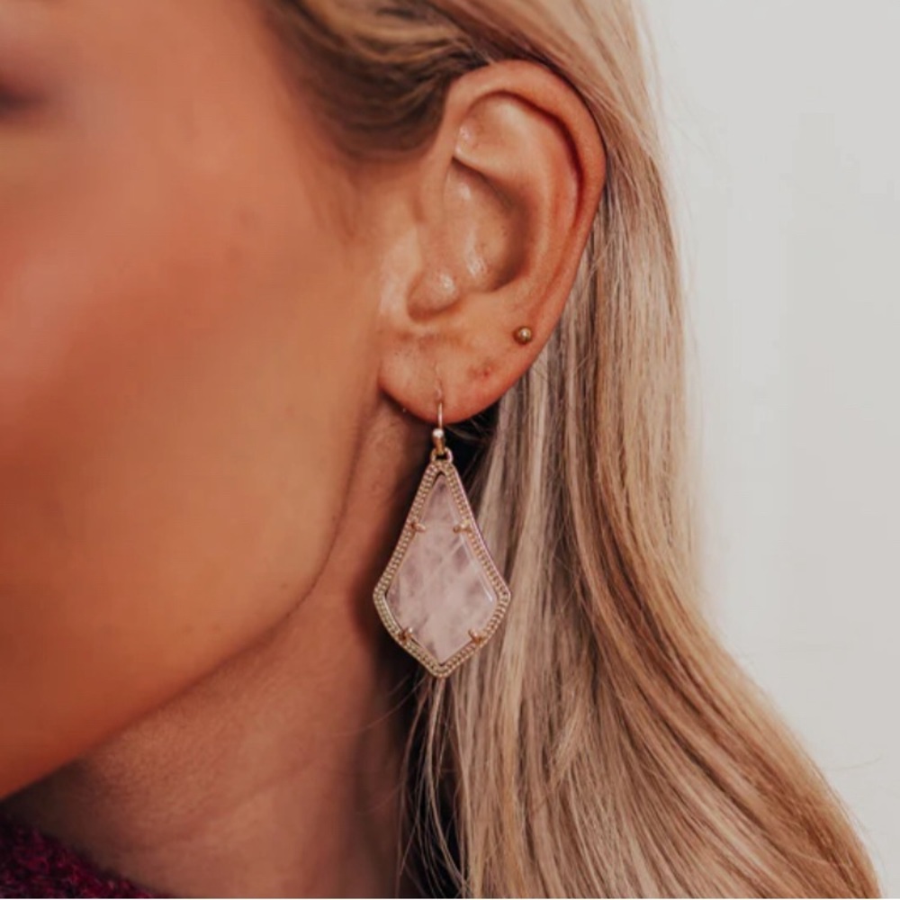 Kendra Scott, Alex drop earrings